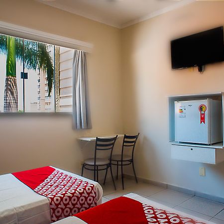 Oyo Cerrado Hotel, Campo Grande 大坎普 外观 照片 A room at the hotel