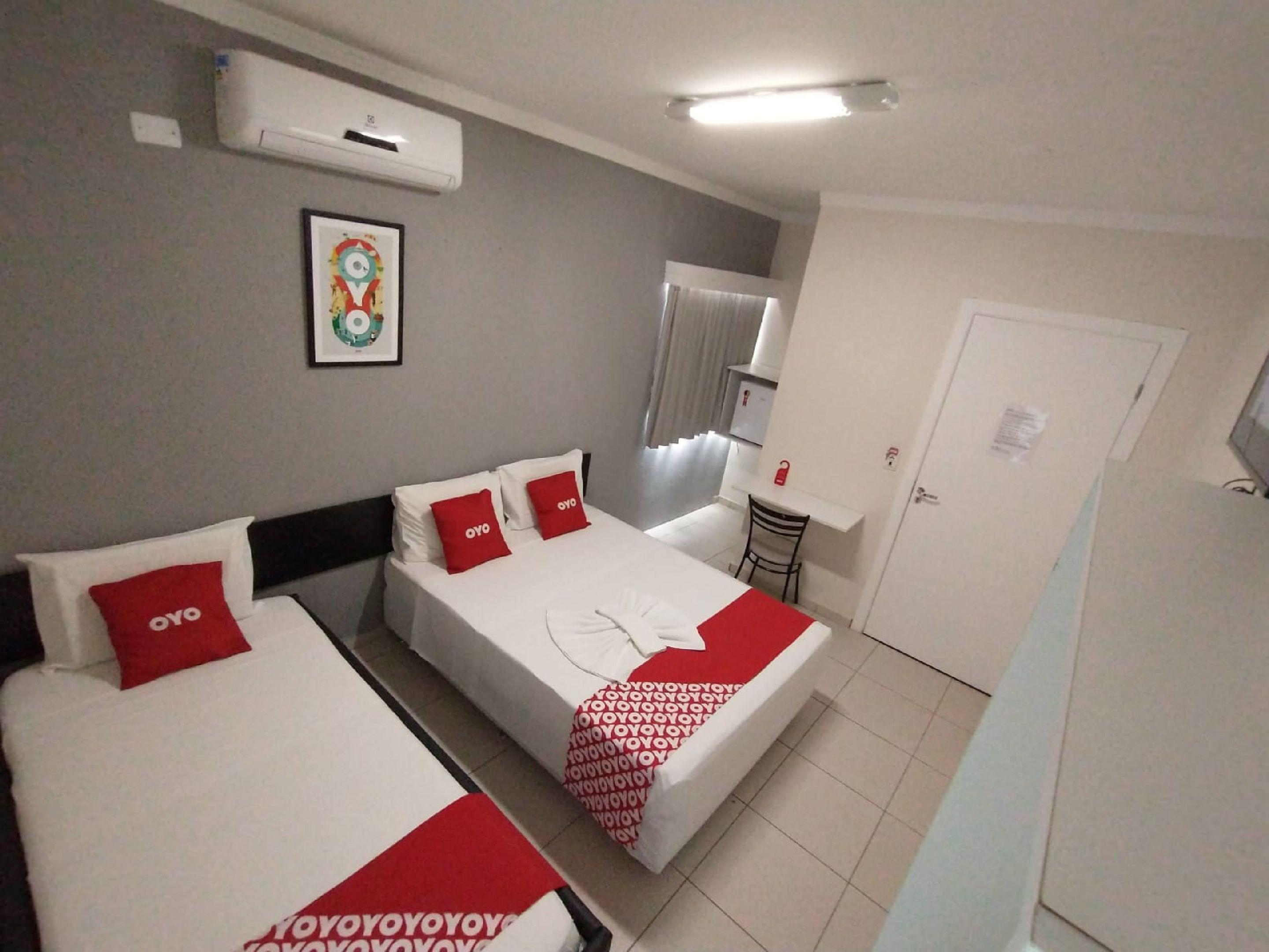 Oyo Cerrado Hotel, Campo Grande 大坎普 外观 照片 A typical OYO hotel room in Mexico City