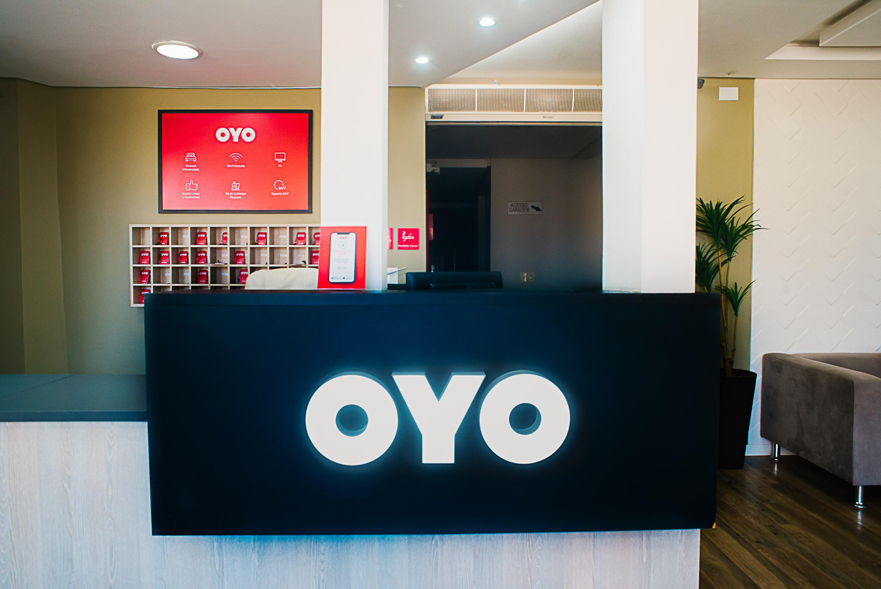 Oyo Cerrado Hotel, Campo Grande 大坎普 外观 照片 OYO reception desk