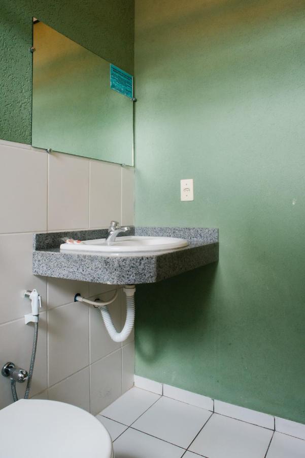 Oyo Cerrado Hotel, Campo Grande 大坎普 外观 照片 A wall-mounted sink